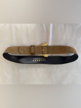 vintage brown suede belt with a gold-tone buckle